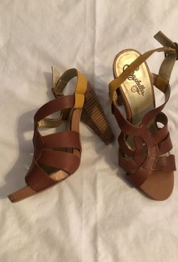Seychelles Camel and Mustard Leather heels 9.5