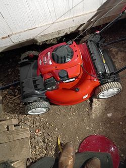 TroyBilt self propelled lawnmower