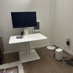 Stand Up Desk With monitor