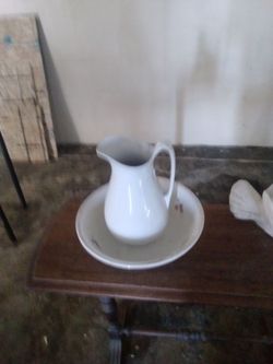 Ironstone bowl and picture set