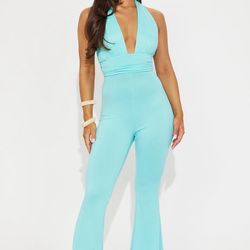 Halter Jumpsuit ! Size XL 