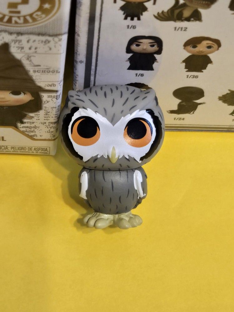 Harry Potter Pigwidgeon Mini 2" Collectible Funko Mystery Mini 