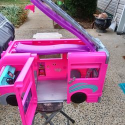 Pink B A R L I E  Bus