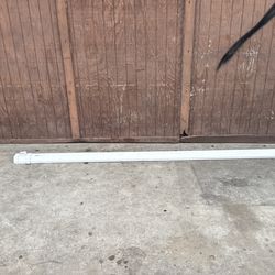 Rain Gutters /center Drop Outlet