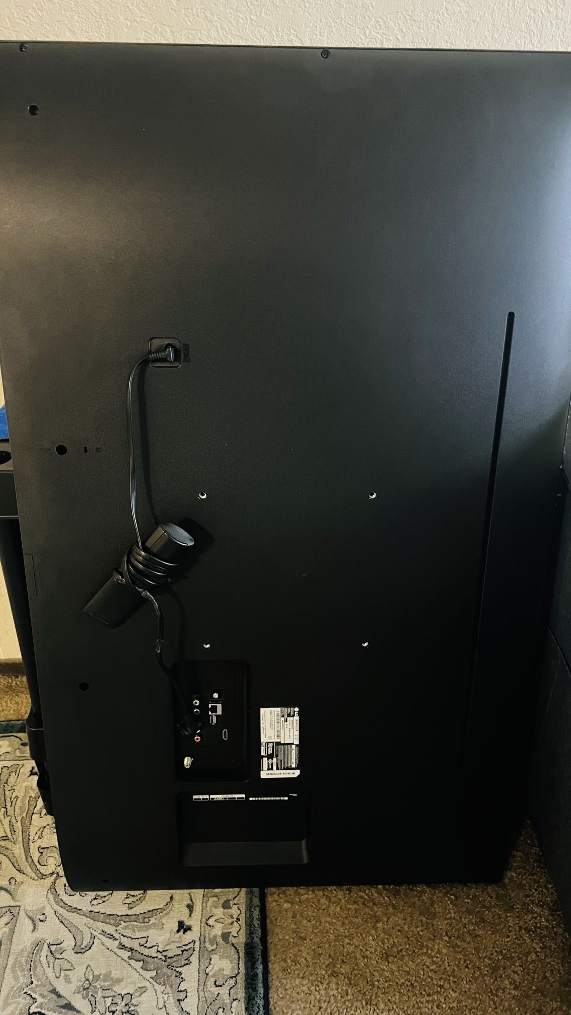 LG 40” TV
