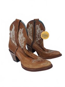 Corral Women 7M Tan Embroidered Ankle Western Boots Zipper Snip Toe 175889