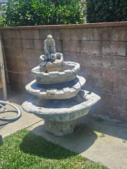 3 tier concrete fountain