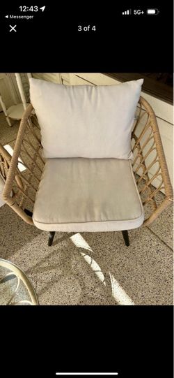 4 Piece Rattan Chair Set with Cushions and table