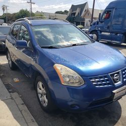 Nissan Rogue 