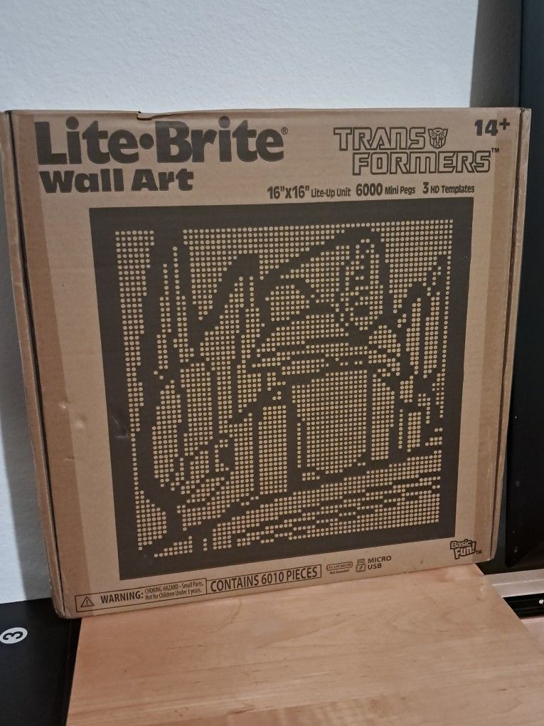Open To Offers Transformers Lite Brite