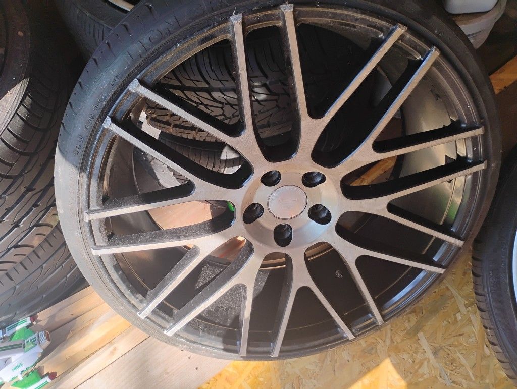 Cadillac CTS Rims And TIRES
