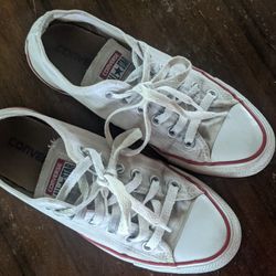 Converse Size 8 Women's/6 In Mens Unisex Sneakers In Good Condition 