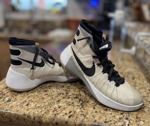 Nike Hyperdunk 2015