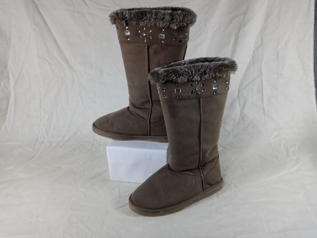 Women 7 JustFab Knee High Women Dark Brown Fur Winter Boots