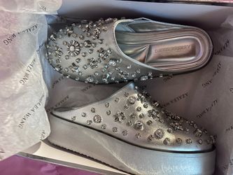 Silver embellished platform mules #glamour #party #heels