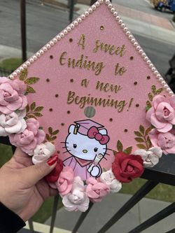 Hello kitty Graduation Cap Cover 