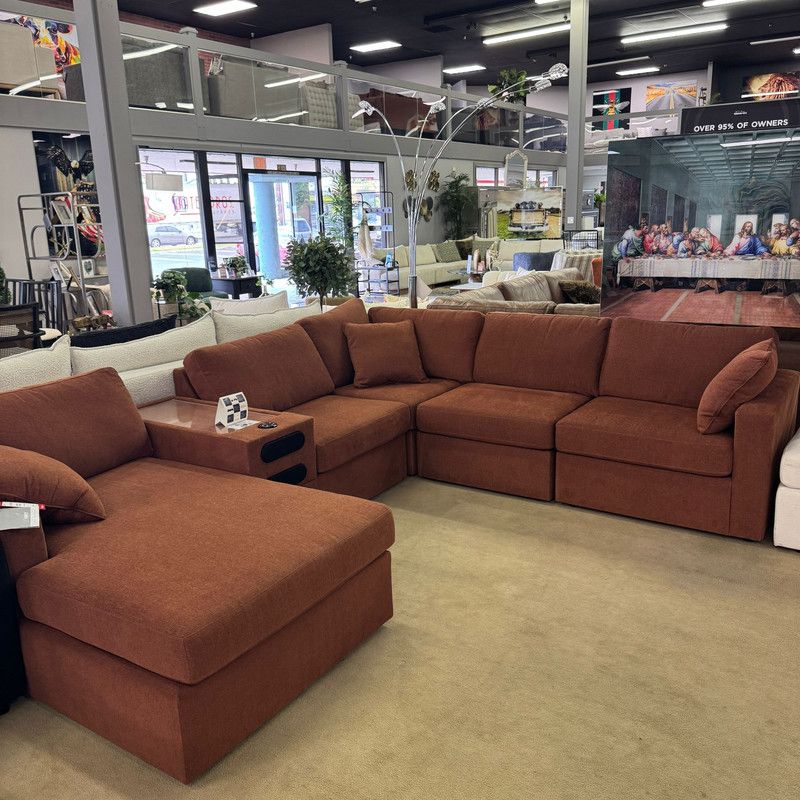 Spice 6-Piece Sectional with Audio System and Chaise
