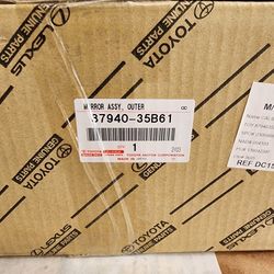 TOYOTA 4RUNNER LEFT SIDE MIRROR!!