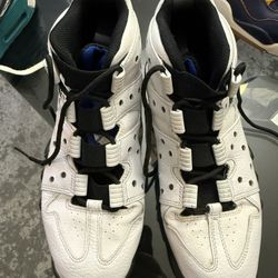 Nike Airmax White And Black 