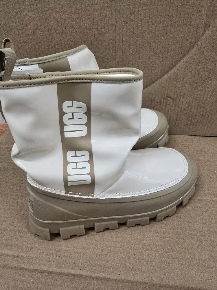 Ugg