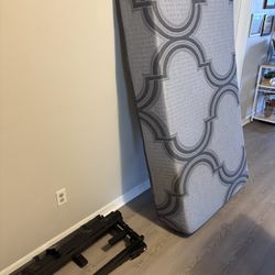 Twin Size Mattress With Adjustable Bed Frame 