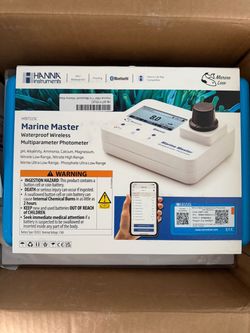 Hanna Instruments Marine Master Multiparameter Photometer Kit