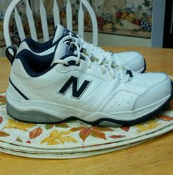 New Balance 623 Size 10.5