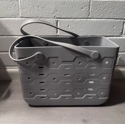 Plastic tote