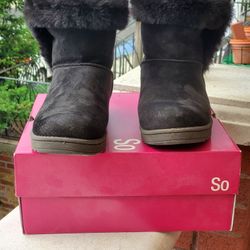 SO Women's 'ABIGAIL' Black FAUX-FUR BOOTS - 8. Condition is "New with box". Shipped with USPS Priority Mail.

SO® Abigail Women's Faux-Fur Winte