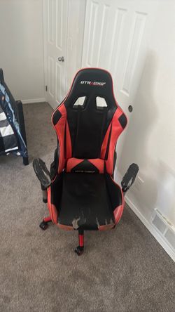 Gaming chair