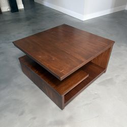 Modern Style Wood Coffee & End Table