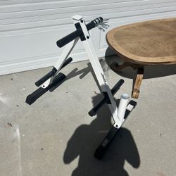 Weight Lifting Plate Hold