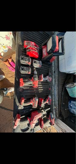 Milwaukee power tool set