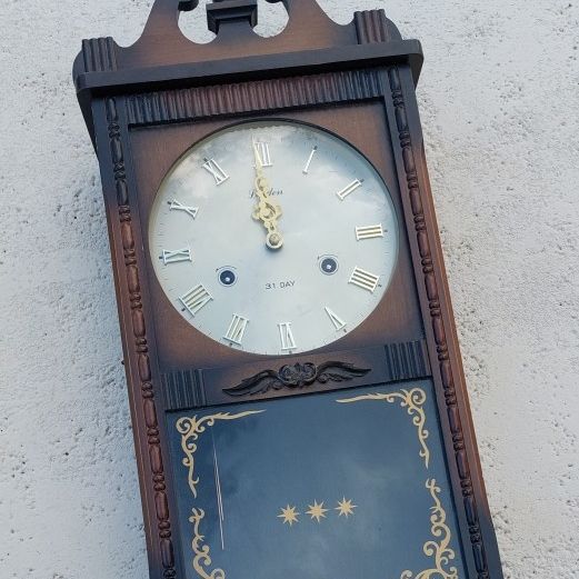 Linden 31 Day Clock (Vintage Antique Chiming Wall Clock w Pendulum