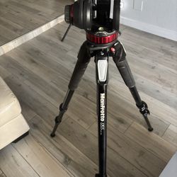 Manfrotto 055 3-Section Aluminum Tripod with 3-Way Head