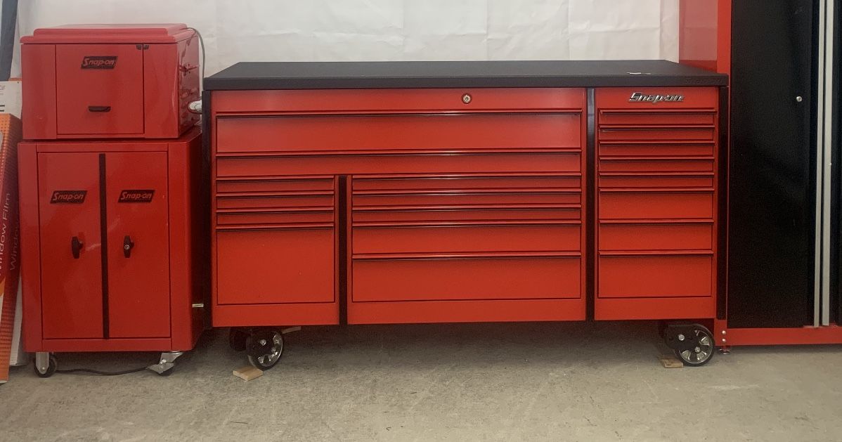 Master Series Snap On Toolbox With Microwave And Mini fridge Box
