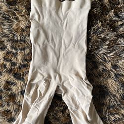 SKIMS Shapewear 