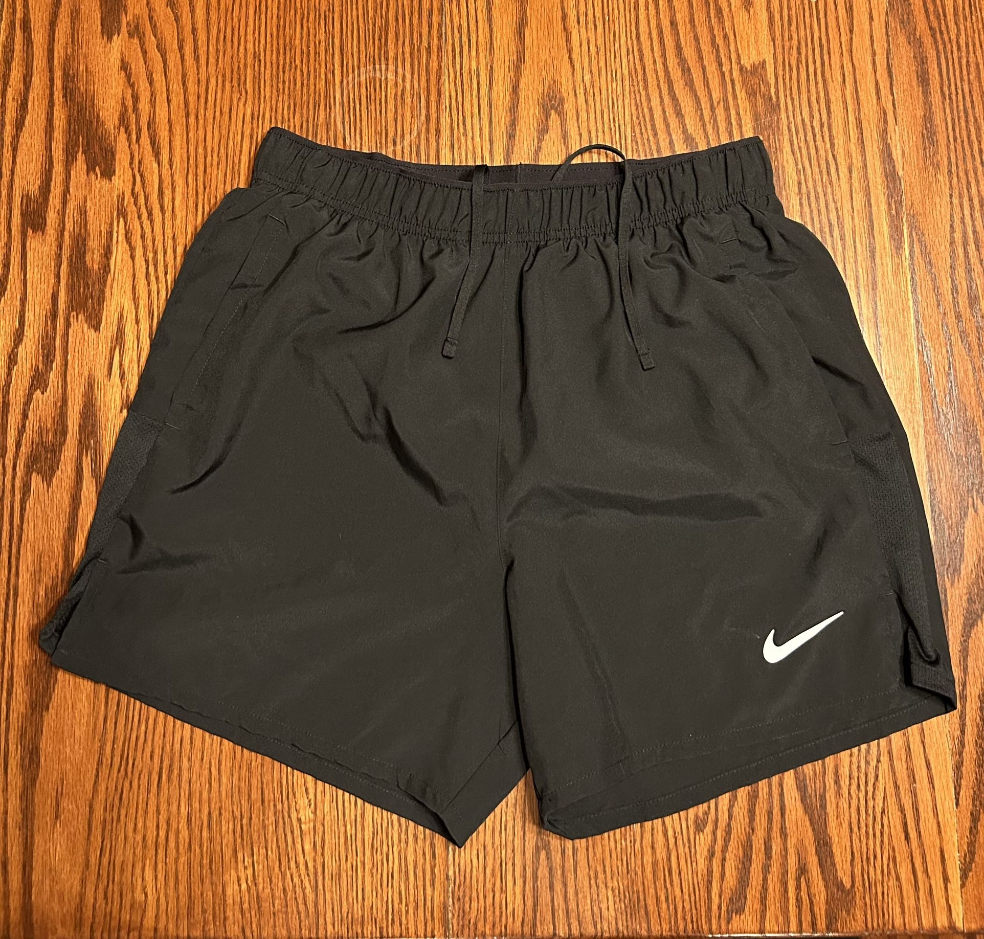 Nike Challenger Mens Dri-Fit Shorts Men