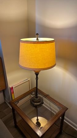 Pier 1 Large Traditional Table Lamp