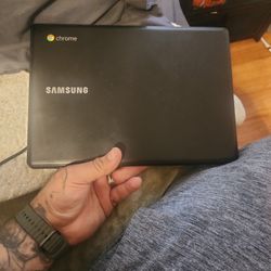 Samsung Chrome Labtop
