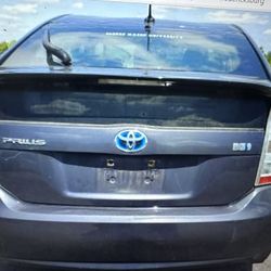 Parts For Toyota Prius 10-15  Hood Tailgate Light 