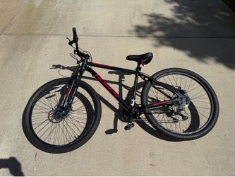 Huffy Rangeline 27.5” Mountain Bike – Excellent Condition – Disc Brakes - $150 OBO