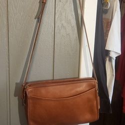 VTG COACH 1994 Taylor Zip Shoulder Bag - Tan