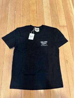 Gallery dept t shirt size small