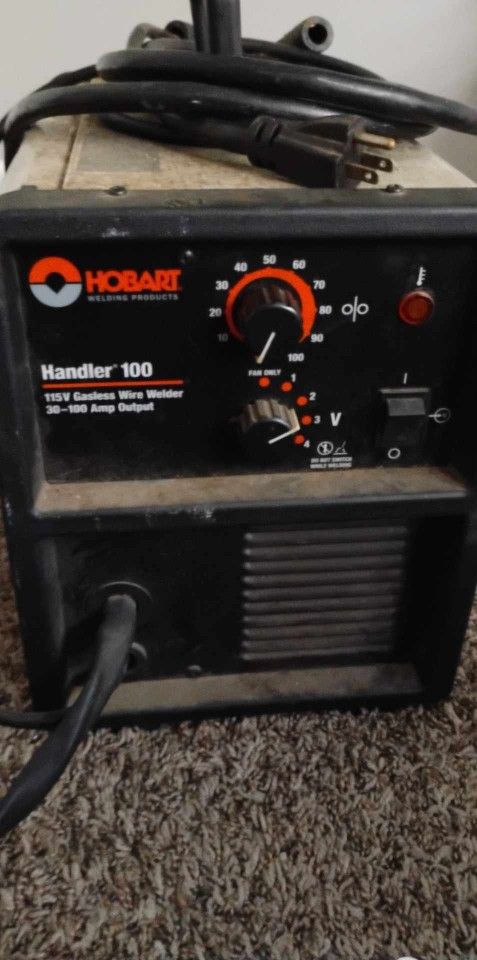 Hobart Gasless Mig Welder & Auto Darkening Helmet