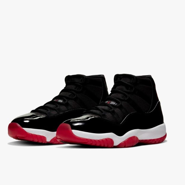 AIR JORDAN 11 RETRO "BRED" 2019 Size 9