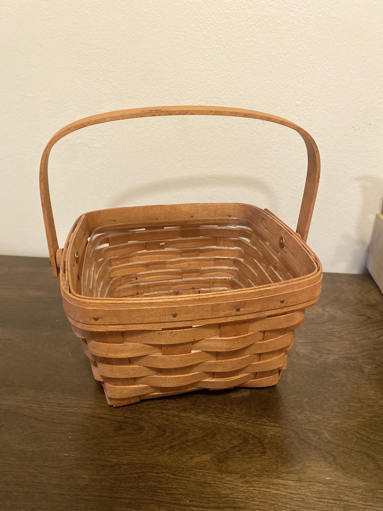 LONGABERGER Small basket 