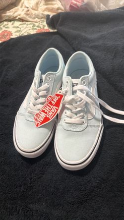 Vans women’s brand new size 7