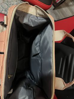 Spacious travel bag