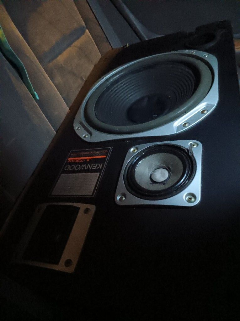 Kenwood House Speaker